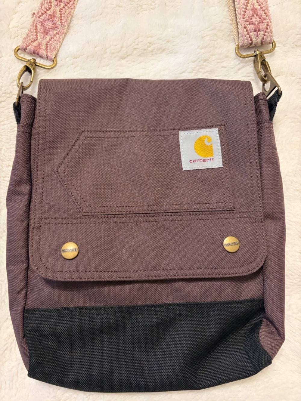 Carhartt Mauve Crossbody Bag with Black Base